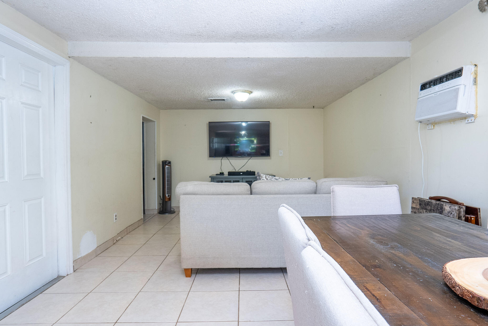 255 Cuba Road Tavernier, FL 33070 - Photo 7 of 32 Family Room