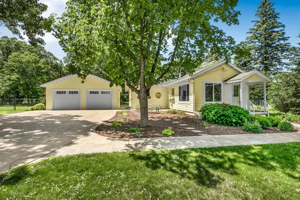 $322,500 | 2333 Pine Cone Road North, Sartell, MN 56377