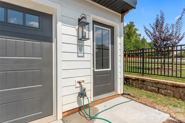 a view of a back yard of the house