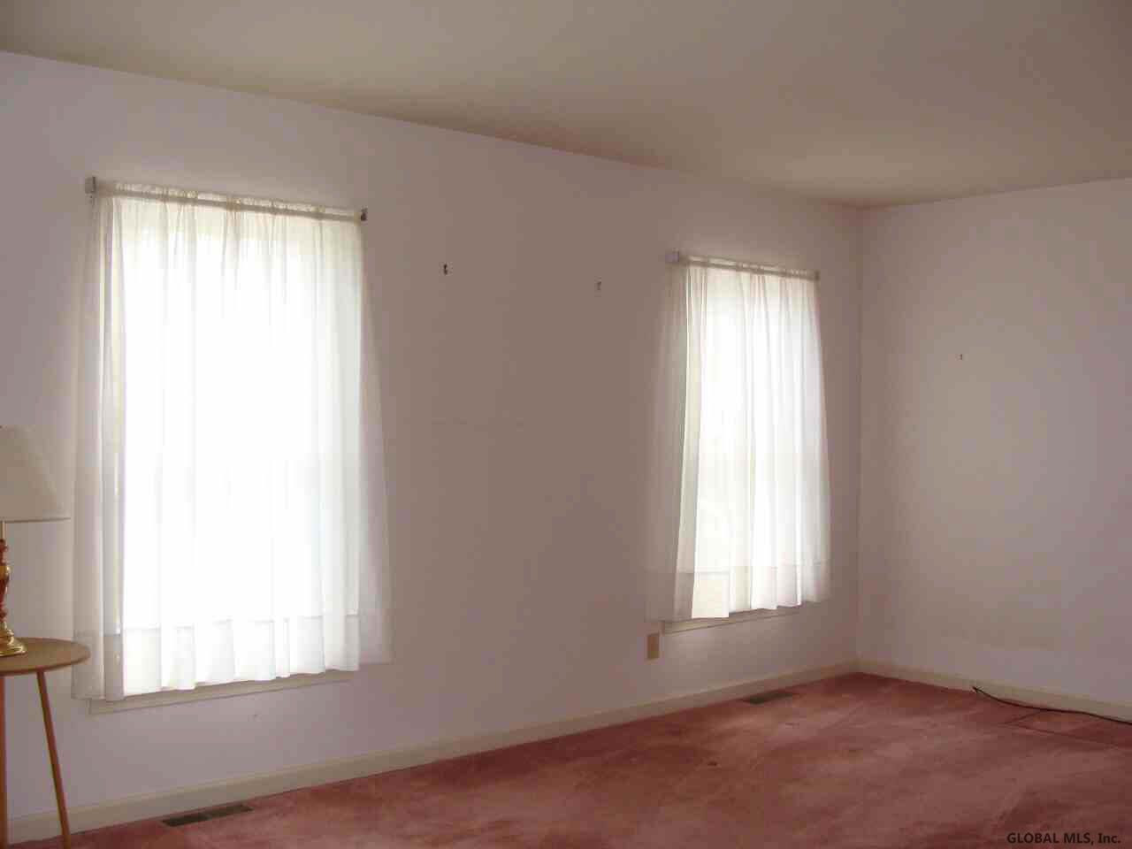 8 Goldfinch Road Queensbury, NY 12804 - Photo 6 of 10 Photo 6