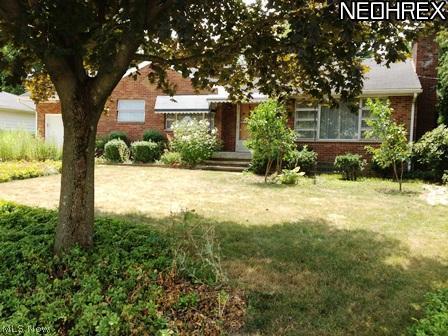 2542 Burnham Road Akron, OH 44333 - Photo 2 of 25 Gallery Image 2