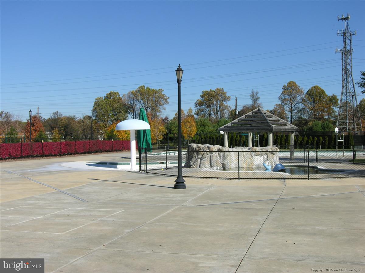 18267 Wickham Road Olney, MD 20832 - Photo 99 of 107 Kiddie Pool