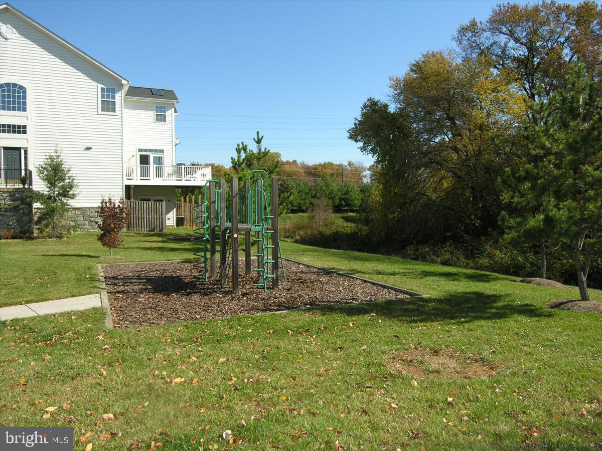 18267 Wickham Road Olney, MD 20832 - Photo 102 of 107 Tot lot