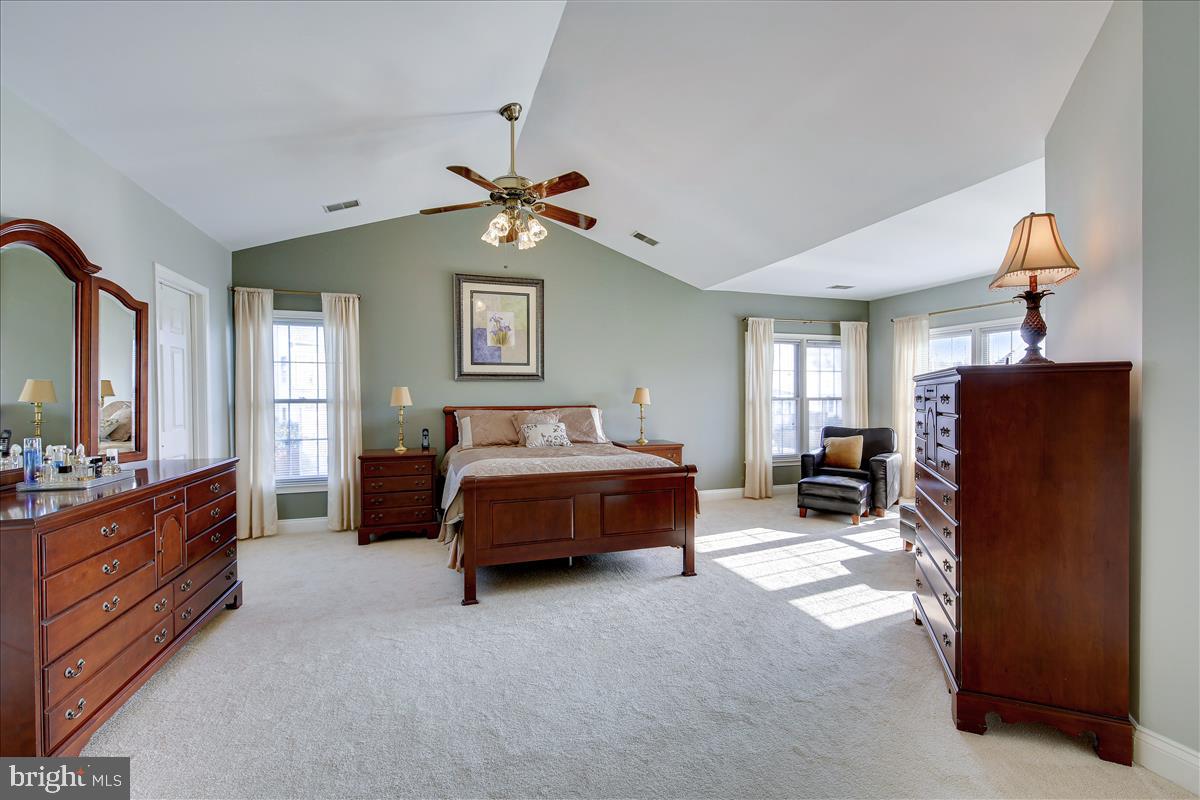18267 Wickham Road Olney, MD 20832 - Photo 46 of 107 Light-filled Master Bedroom