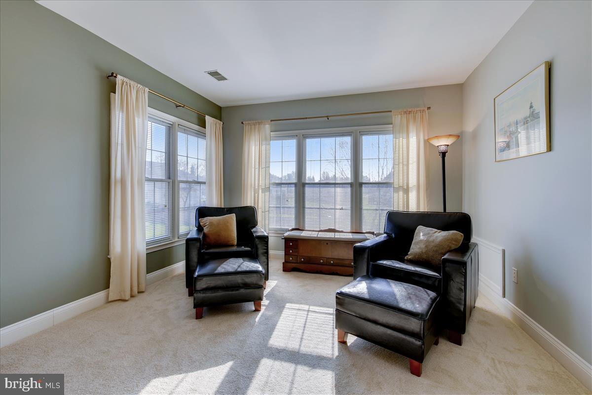 18267 Wickham Road Olney, MD 20832 - Photo 51 of 107 Cozy Master Bedroom sitting area