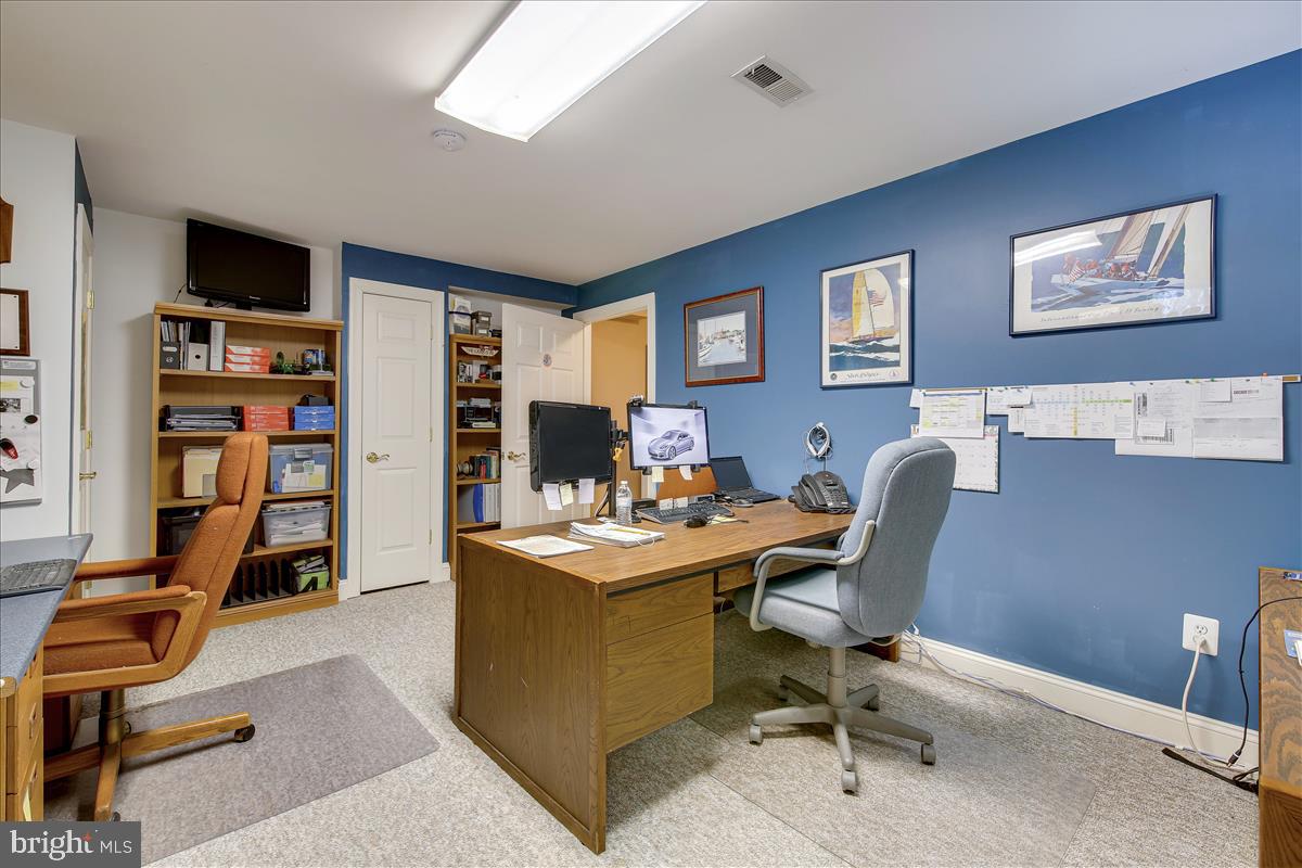 18267 Wickham Road Olney, MD 20832 - Photo 75 of 107 Office in Lower Level