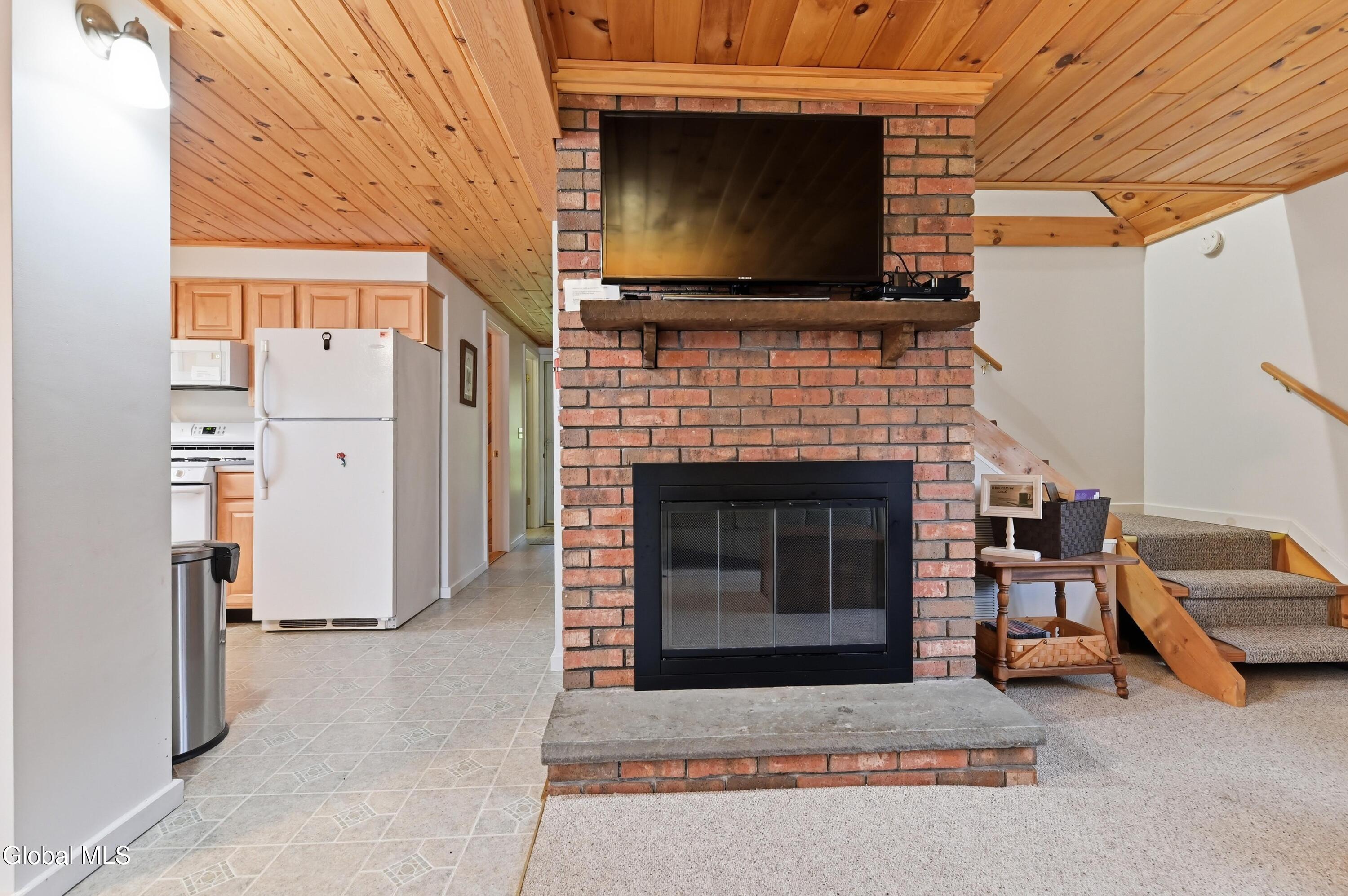 145 Summit Lake Road Summit, NY 12149 - Photo 9 of 38 AHH_7999