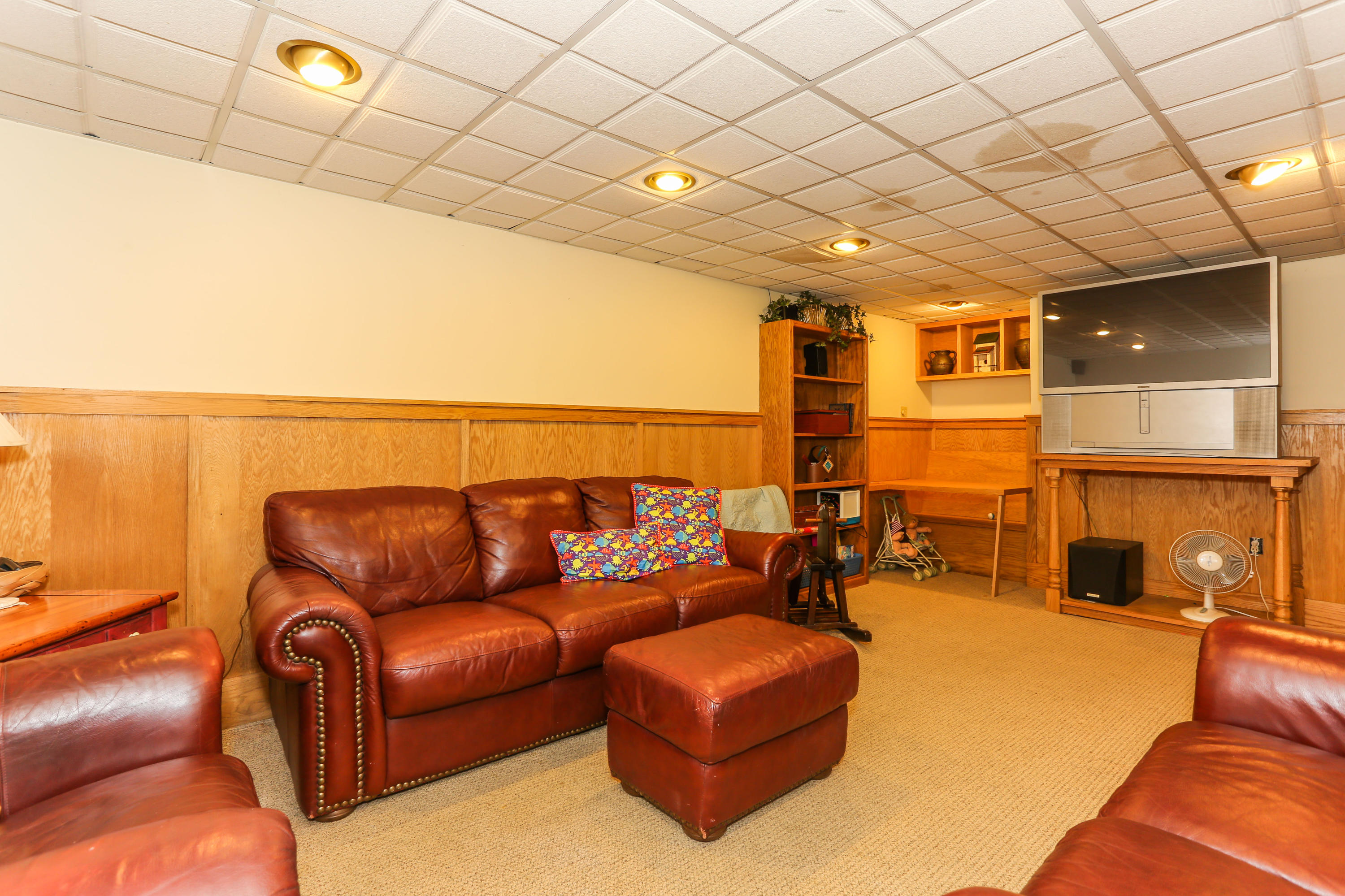 75 Cap'n Crosby Road Centerville, MA 02632 - Photo 20 of 25 Lots of Custom Built-Ins
