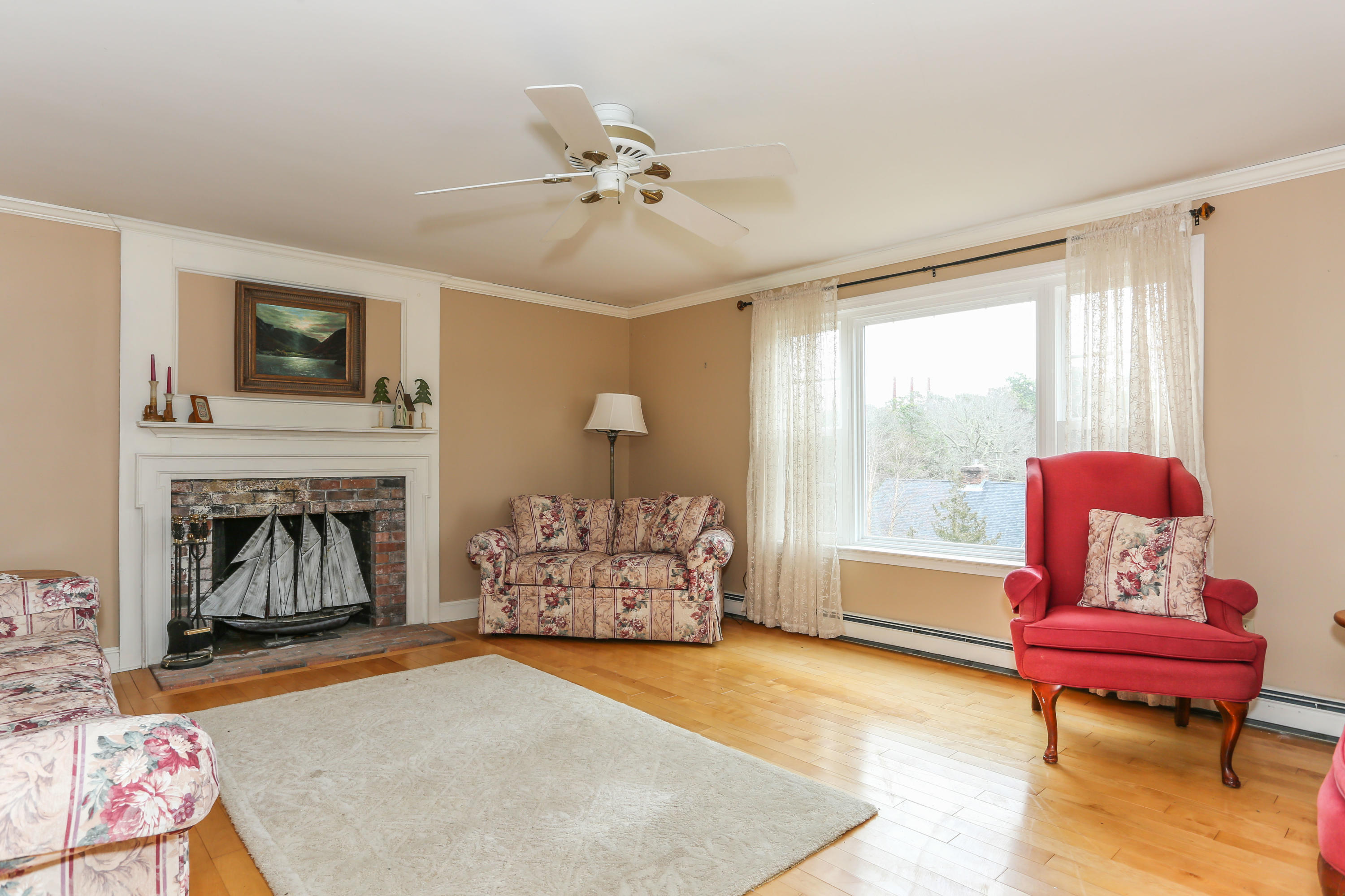 75 Cap'n Crosby Road Centerville, MA 02632 - Photo 2 of 25 Living Room with Bay Window