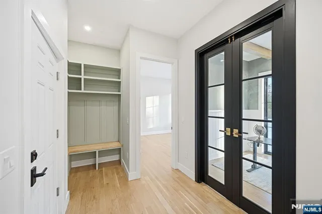 $2,725,000 | 3 Parker Court, Florham Park, NJ 07932