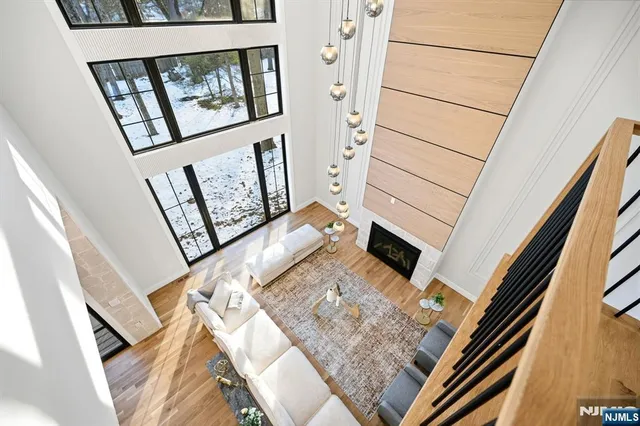 $2,725,000 | 3 Parker Court, Florham Park, NJ 07932