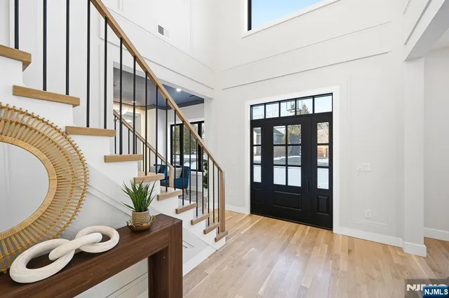 $2,725,000 | 3 Parker Court, Florham Park, NJ 07932