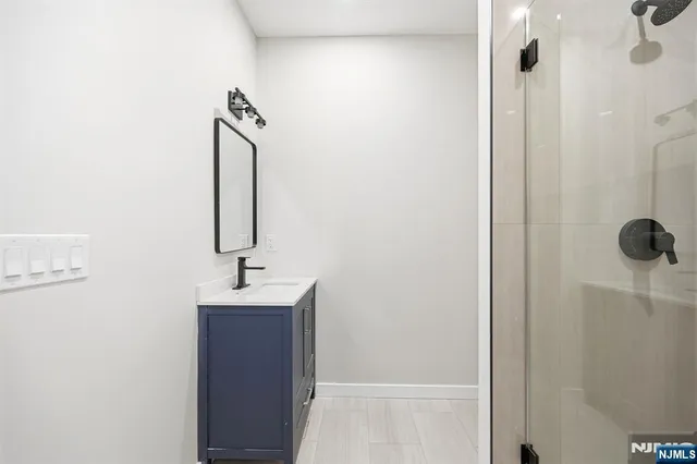 $2,725,000 | 3 Parker Court, Florham Park, NJ 07932