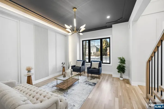 $2,725,000 | 3 Parker Court, Florham Park, NJ 07932