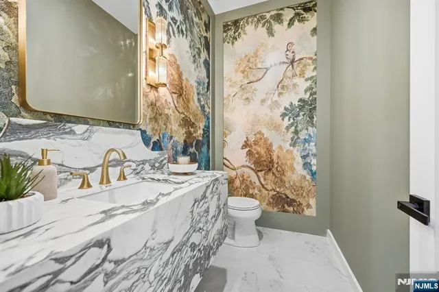 $2,725,000 | 3 Parker Court, Florham Park, NJ 07932