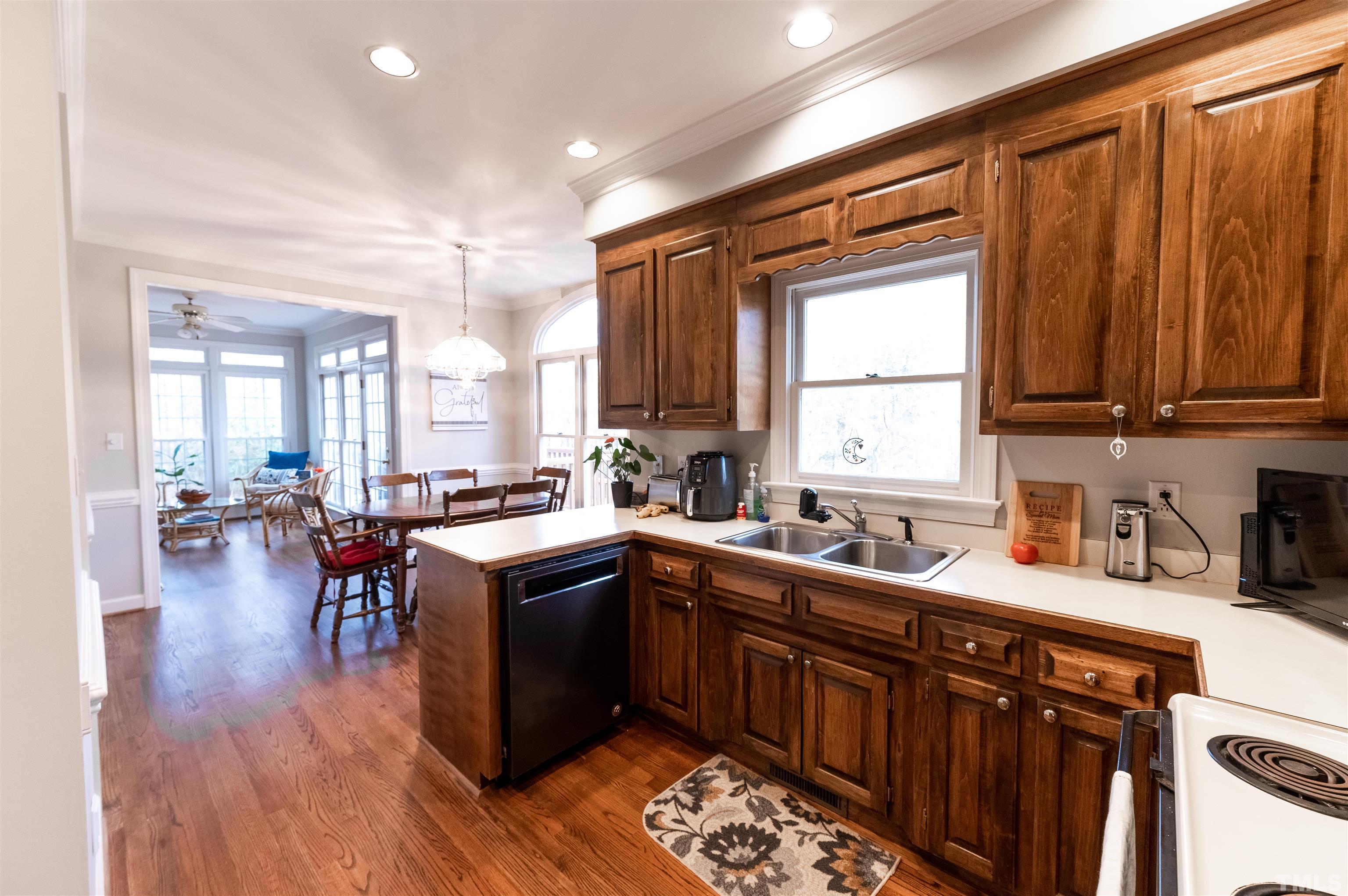 6252 Hampton Ridge Road Raleigh, NC 27603 - Photo 15 of 38 Gallery Image 15