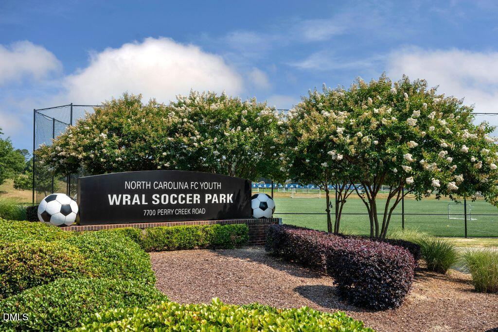 10552 Bailey Br Drive, Unit 101 Raleigh, NC 27614 - Photo 31 of 45 4.5