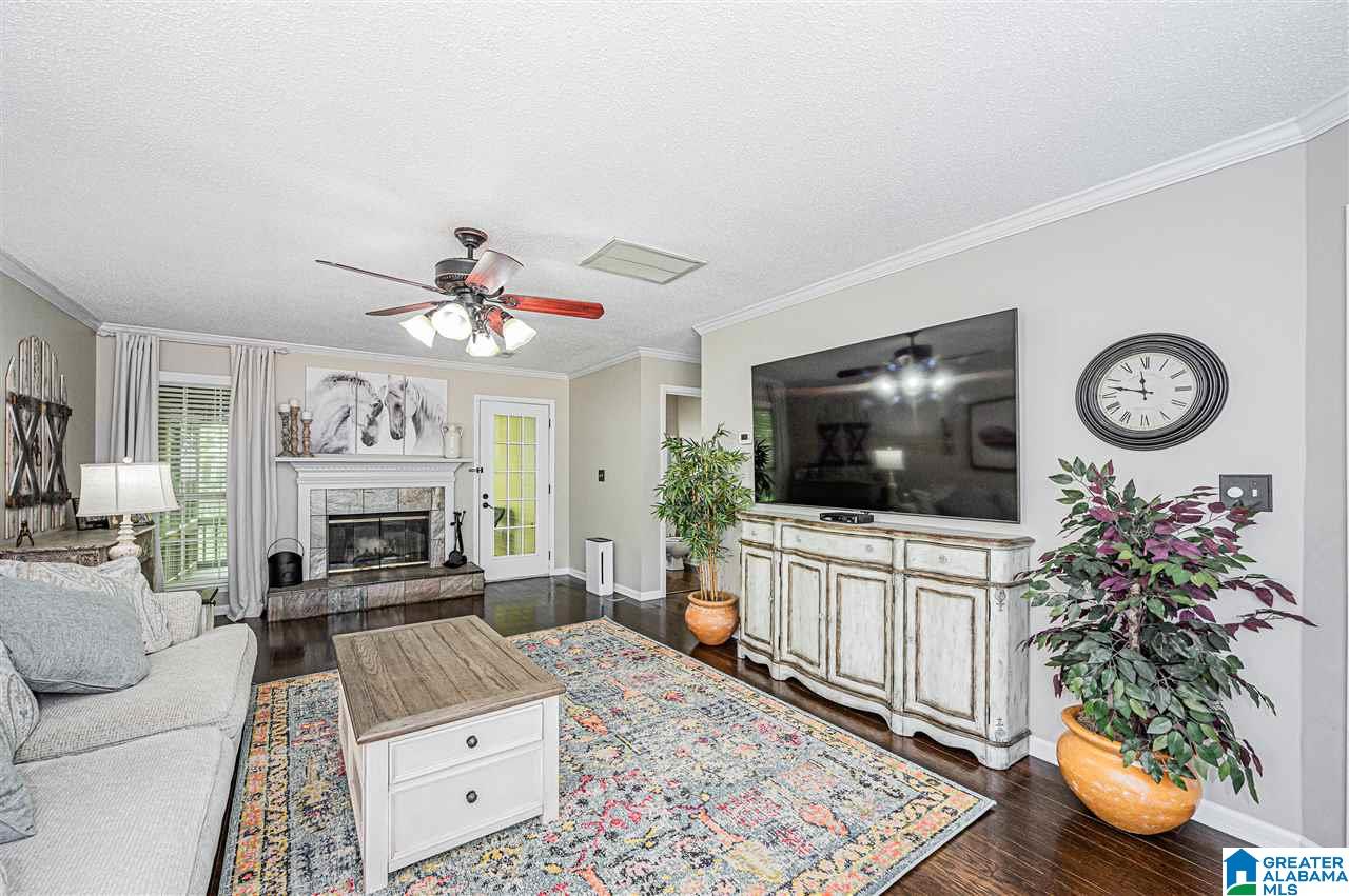 116 Carriage Drive Alabaster, AL 35114 - Photo 7 of 36