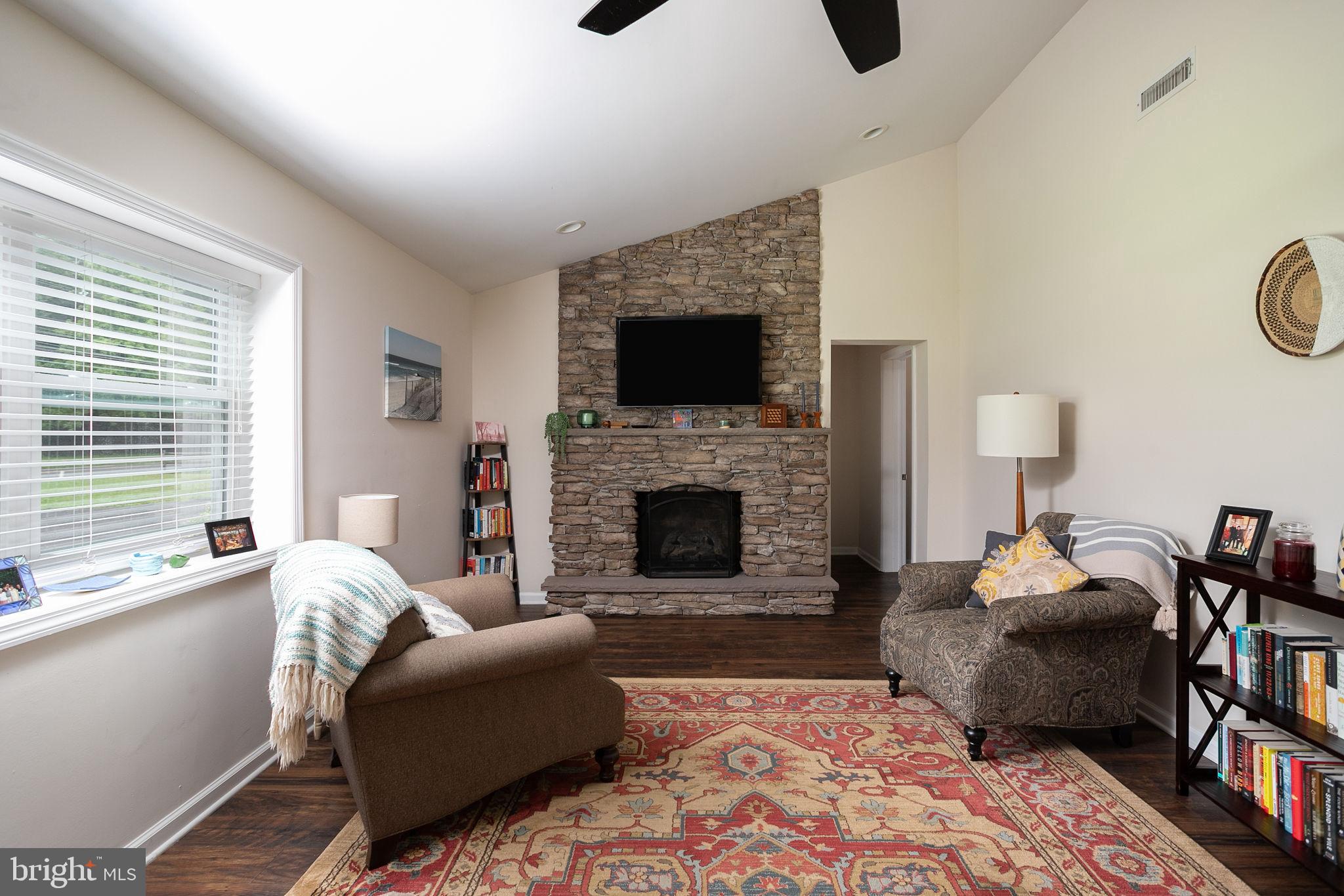 131 Edgebrook Road Hamilton, NJ 08691 - Photo 12 of 57