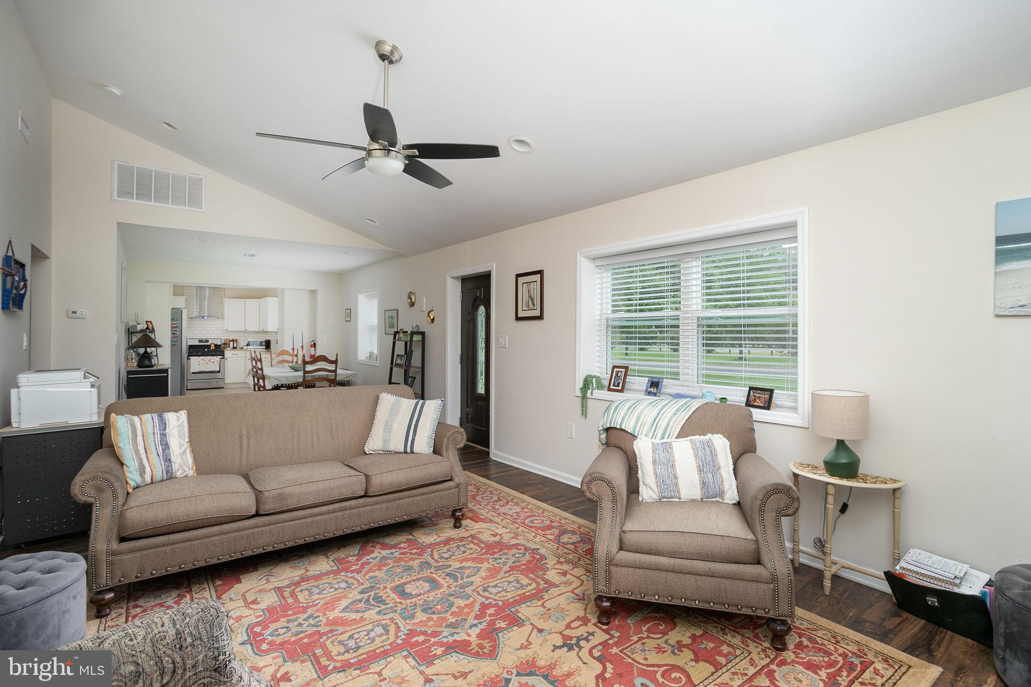 131 Edgebrook Road Hamilton, NJ 08691 - Photo 13 of 57