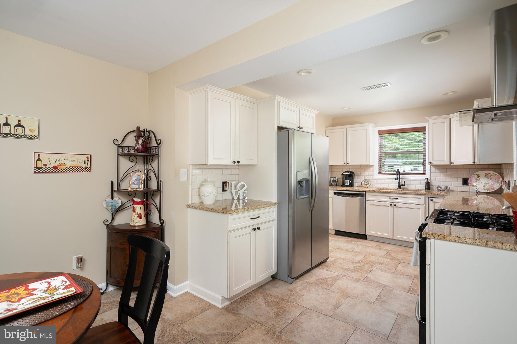 131 Edgebrook Road Hamilton, NJ 08691 - Photo 30 of 57