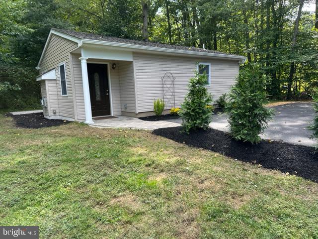 131 Edgebrook Road Hamilton, NJ 08691 - Photo 3 of 57 rear 1 bedroom 1 bath private parking patio