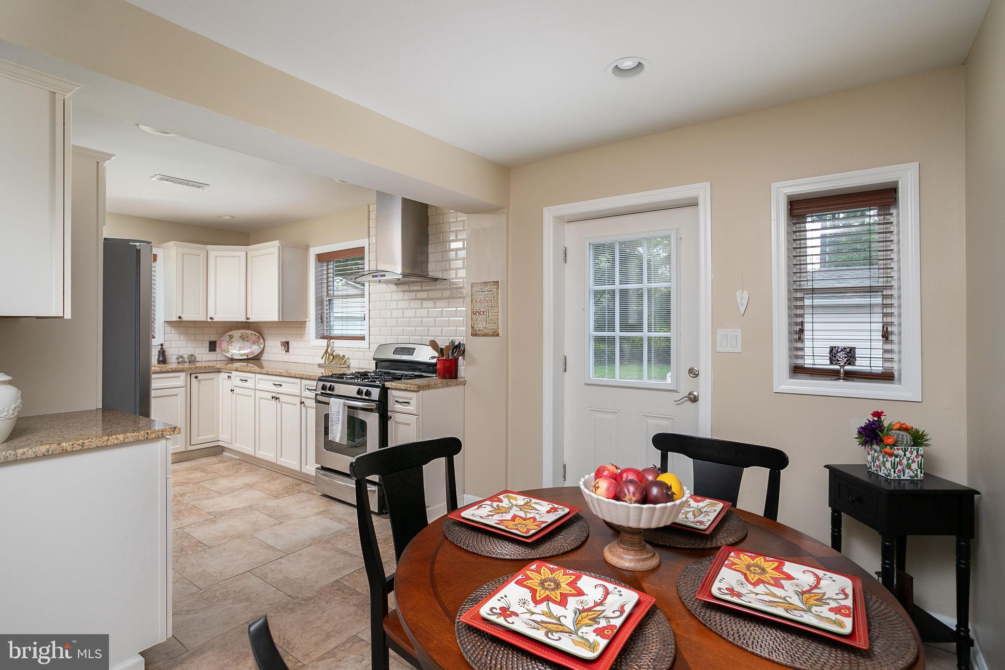 131 Edgebrook Road Hamilton, NJ 08691 - Photo 32 of 57