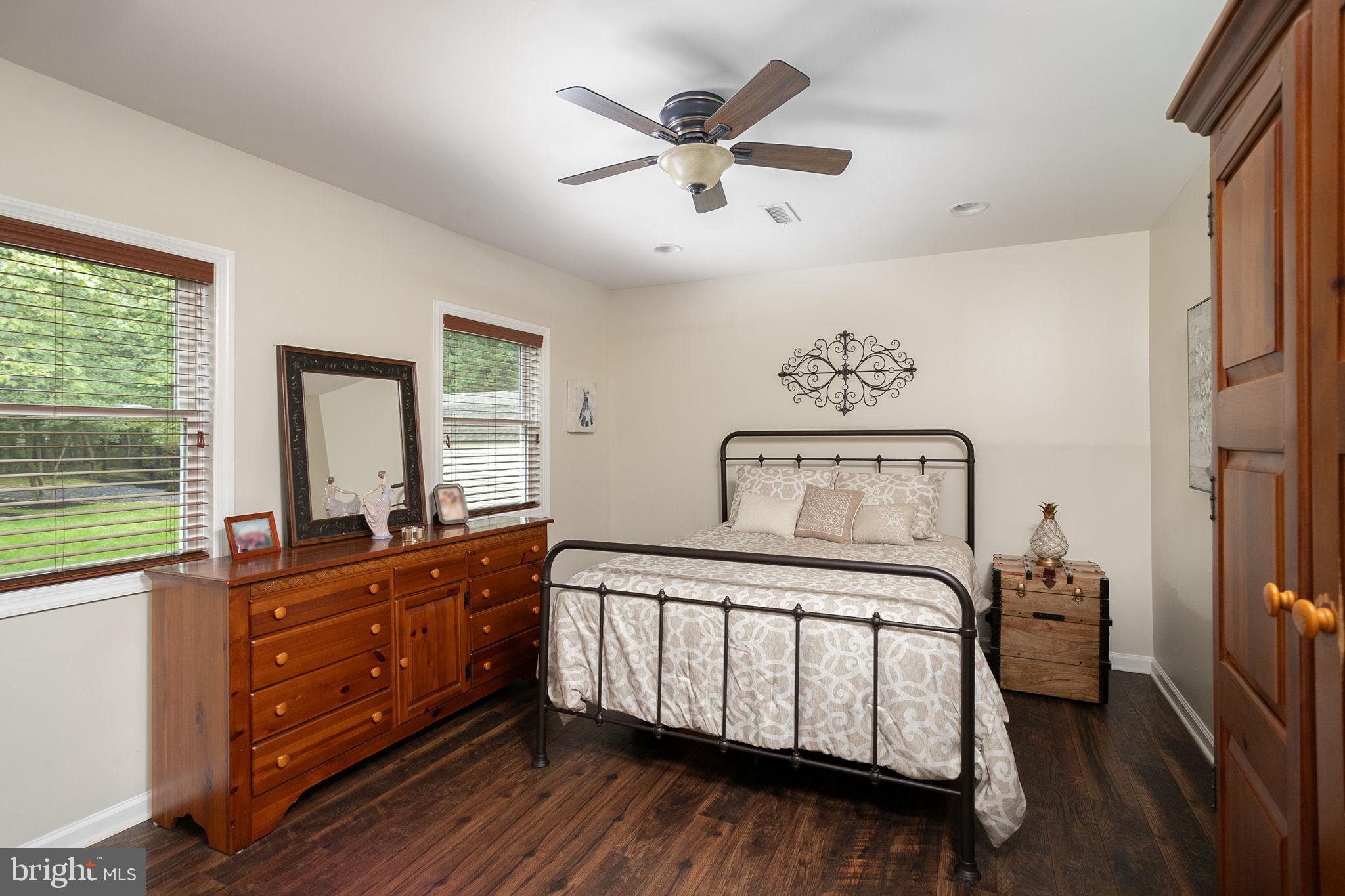 131 Edgebrook Road Hamilton, NJ 08691 - Photo 34 of 57