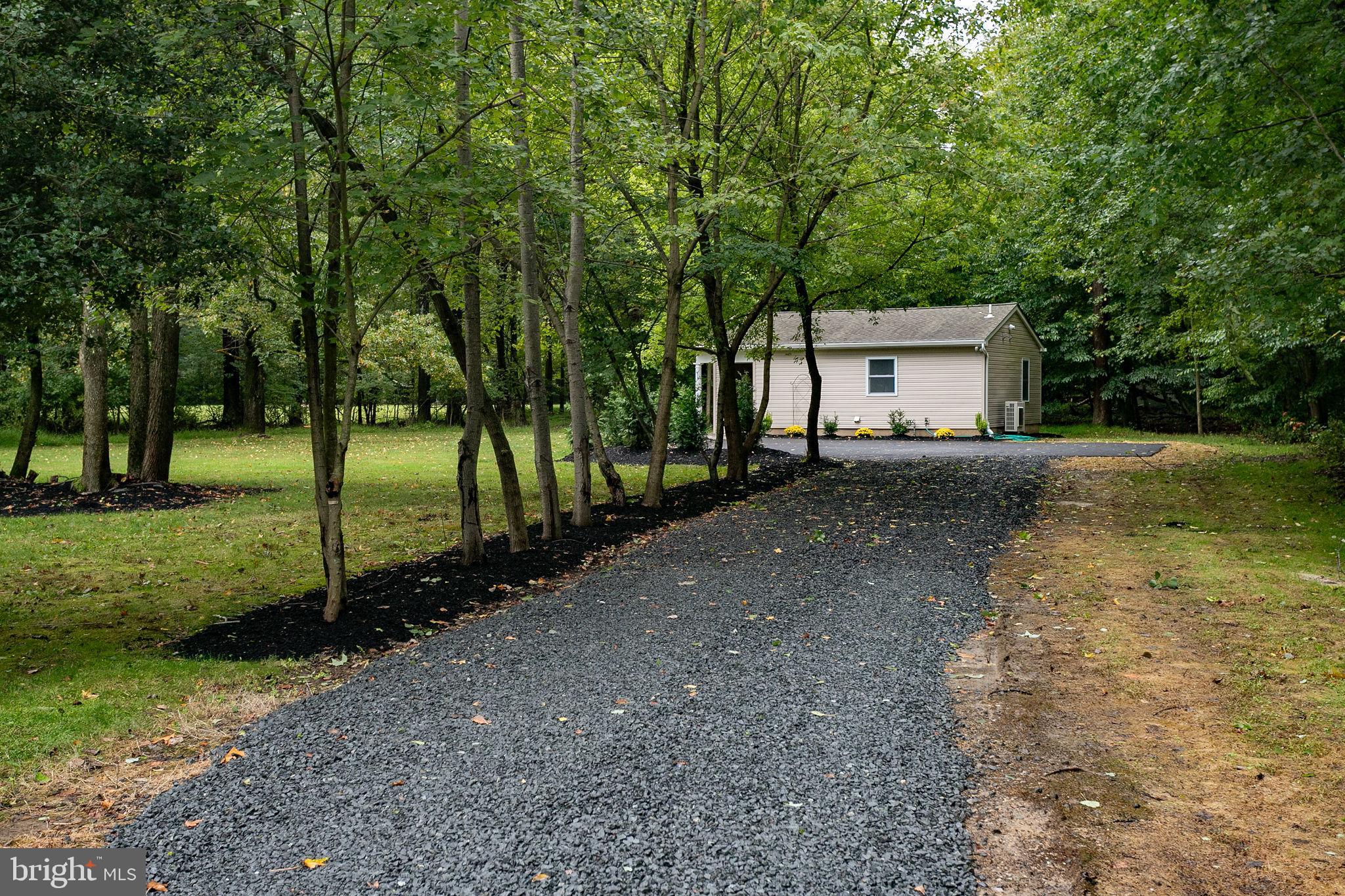 131 Edgebrook Road Hamilton, NJ 08691 - Photo 39 of 57