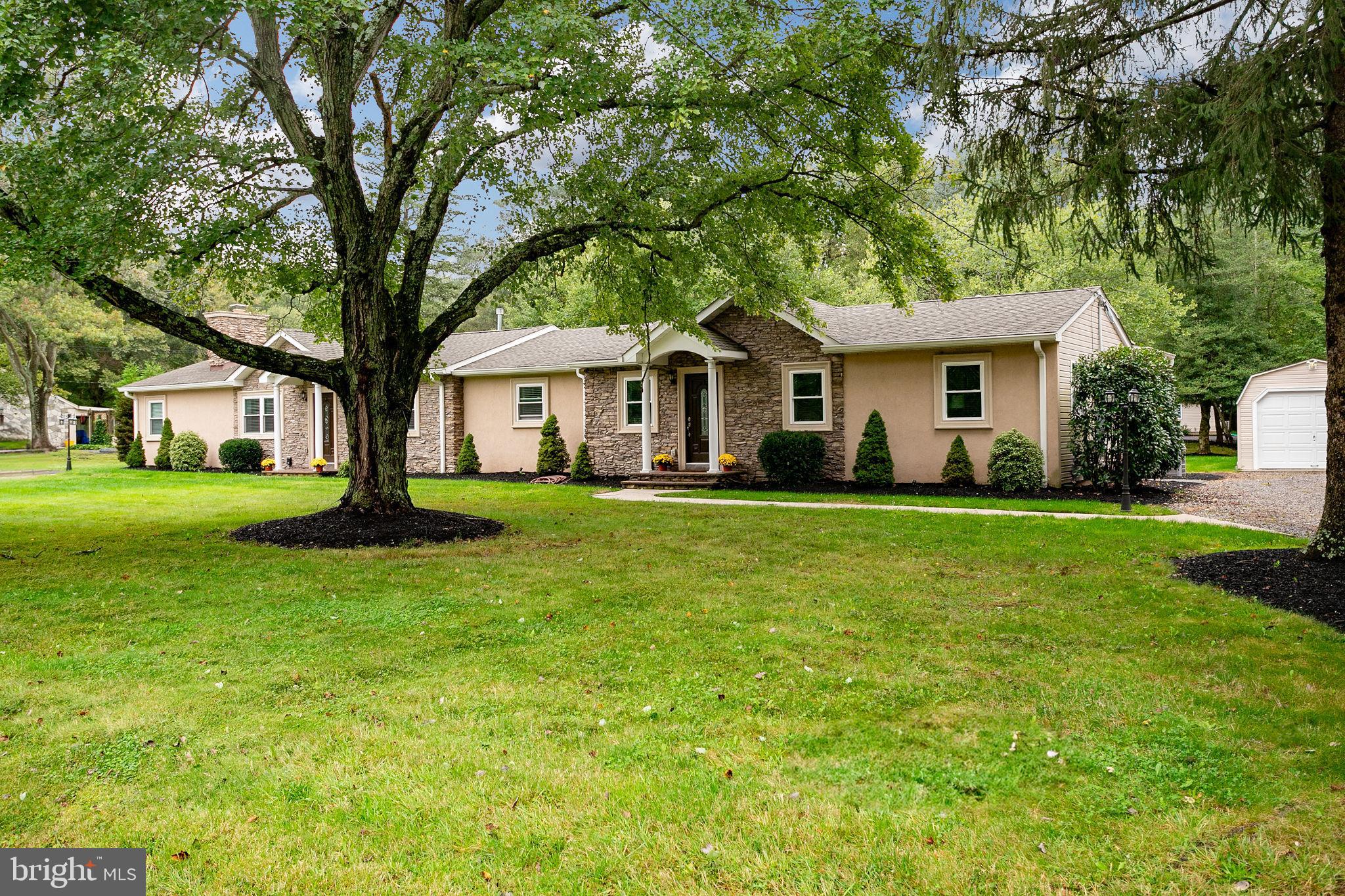 131 Edgebrook Road Hamilton, NJ 08691 - Photo 6 of 57