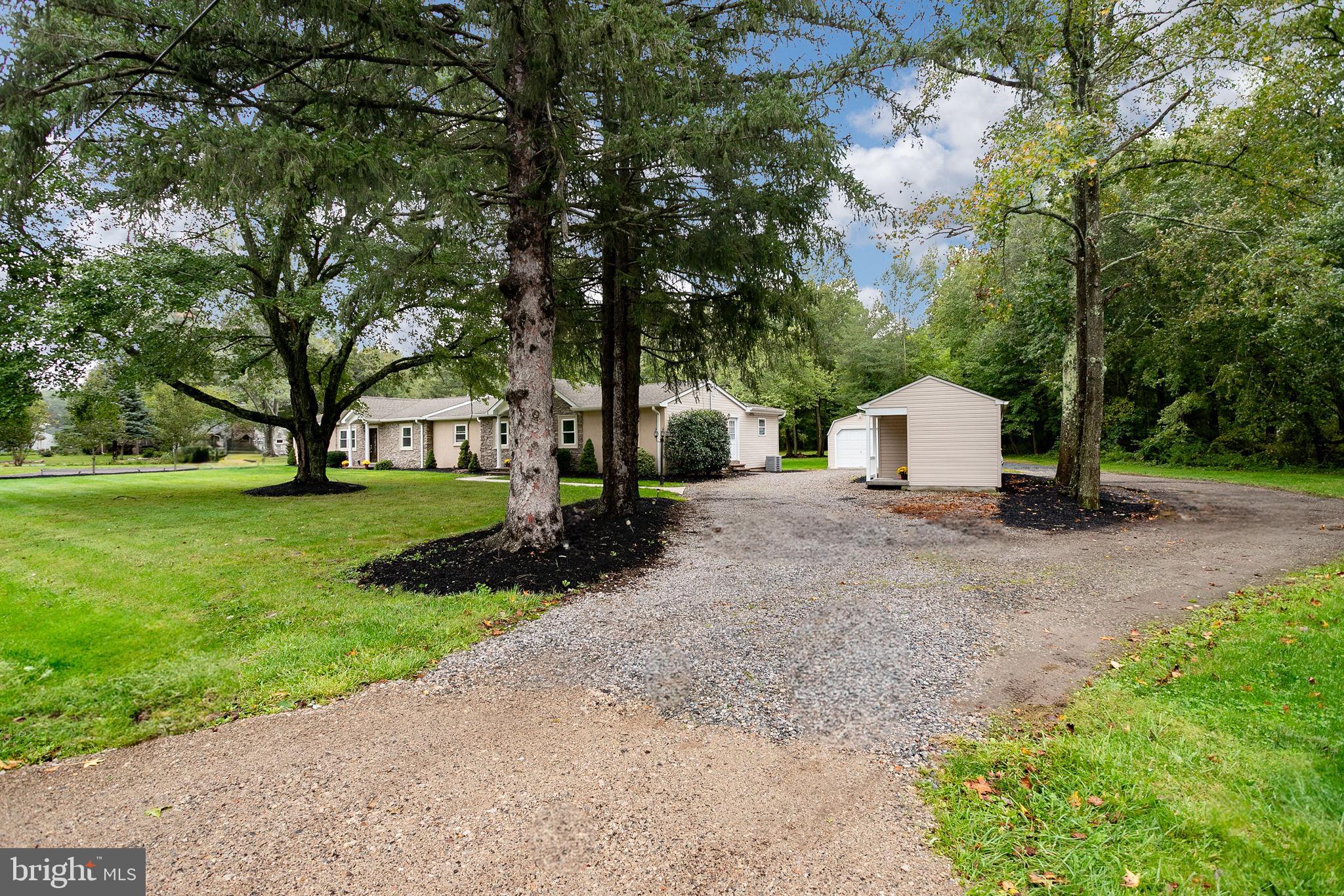 131 Edgebrook Road Hamilton, NJ 08691 - Photo 9 of 57