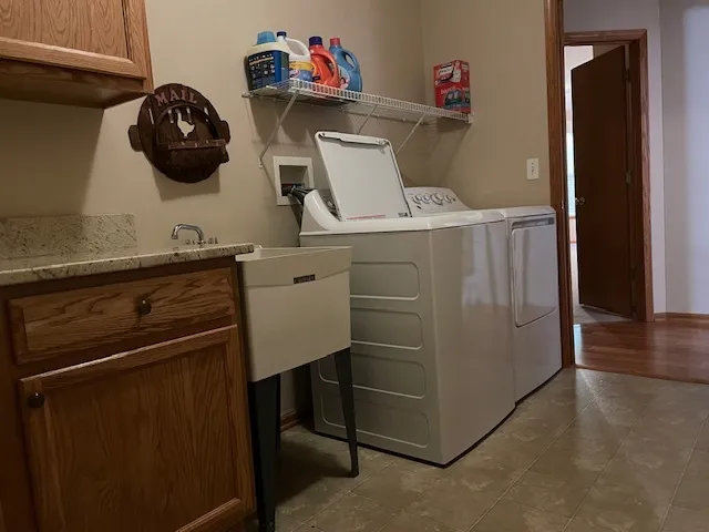 $369,900 | 296 West Prairie Walk Lane, Round Lake, IL 60073