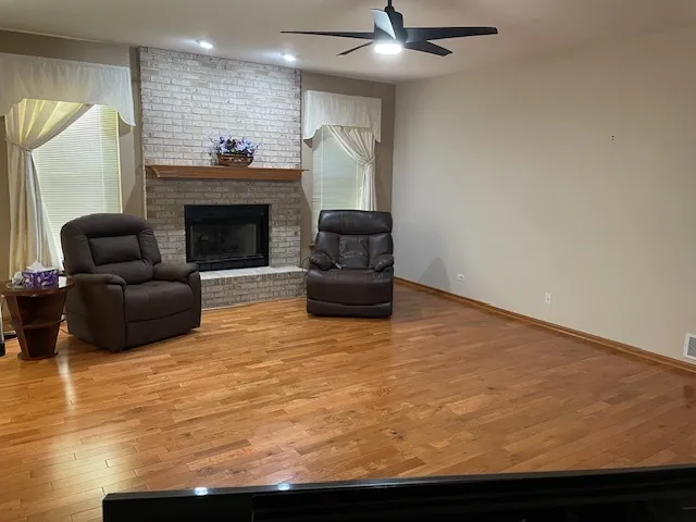 $369,900 | 296 West Prairie Walk Lane, Round Lake, IL 60073