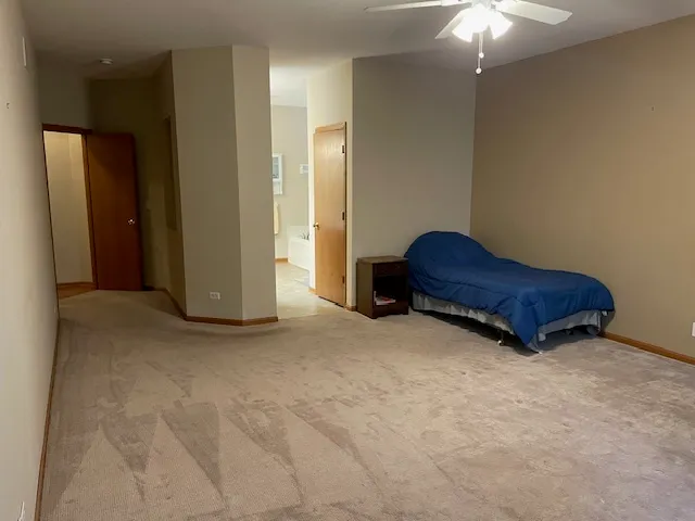 $369,900 | 296 West Prairie Walk Lane, Round Lake, IL 60073