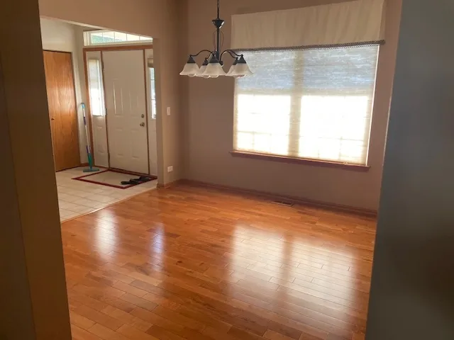 $369,900 | 296 West Prairie Walk Lane, Round Lake, IL 60073