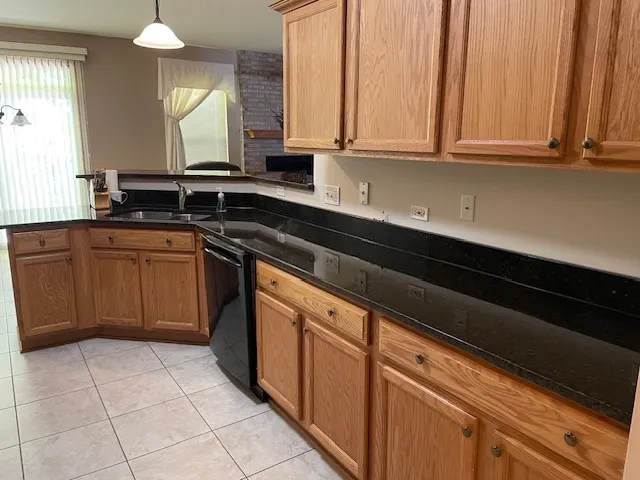 $369,900 | 296 West Prairie Walk Lane, Round Lake, IL 60073