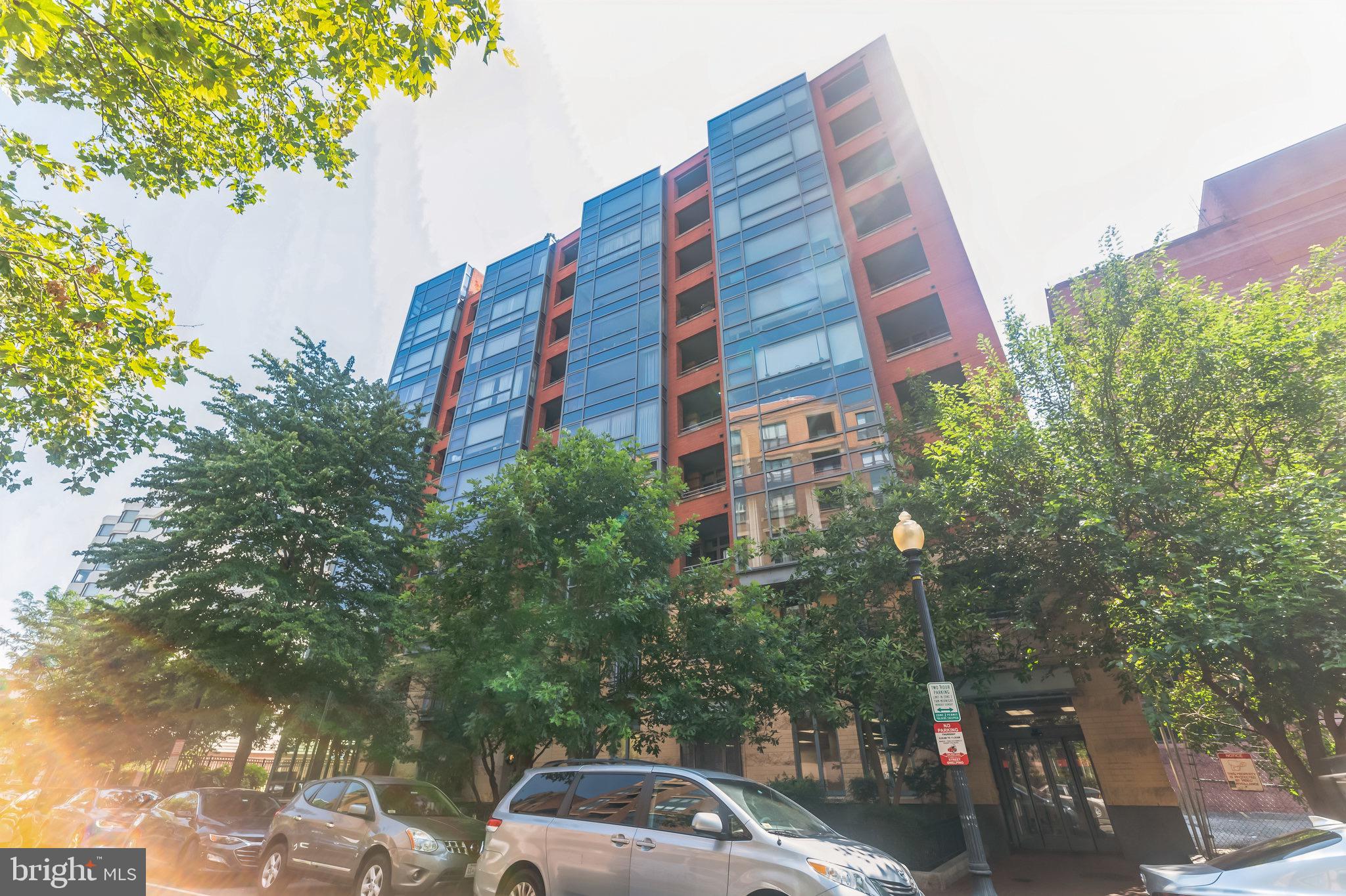 1117 10th Street Northwest, Unit 607 Washington, DC 20001 - Photo 20 of 20 a front view of a building