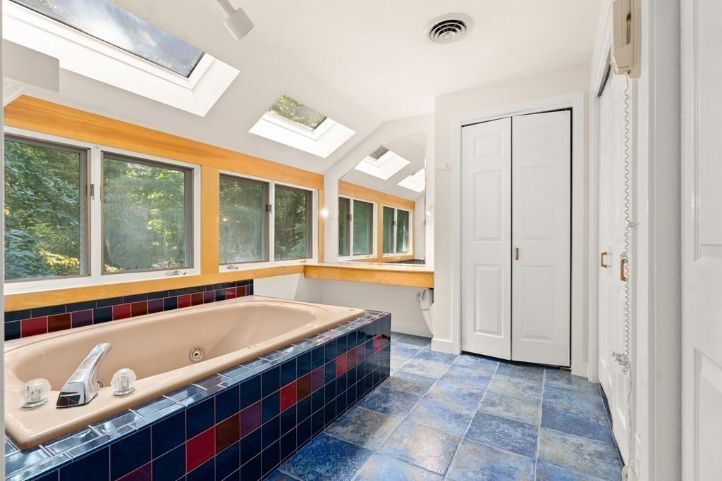 217 Summer Street Weston, MA 02493 - Photo 19 of 32