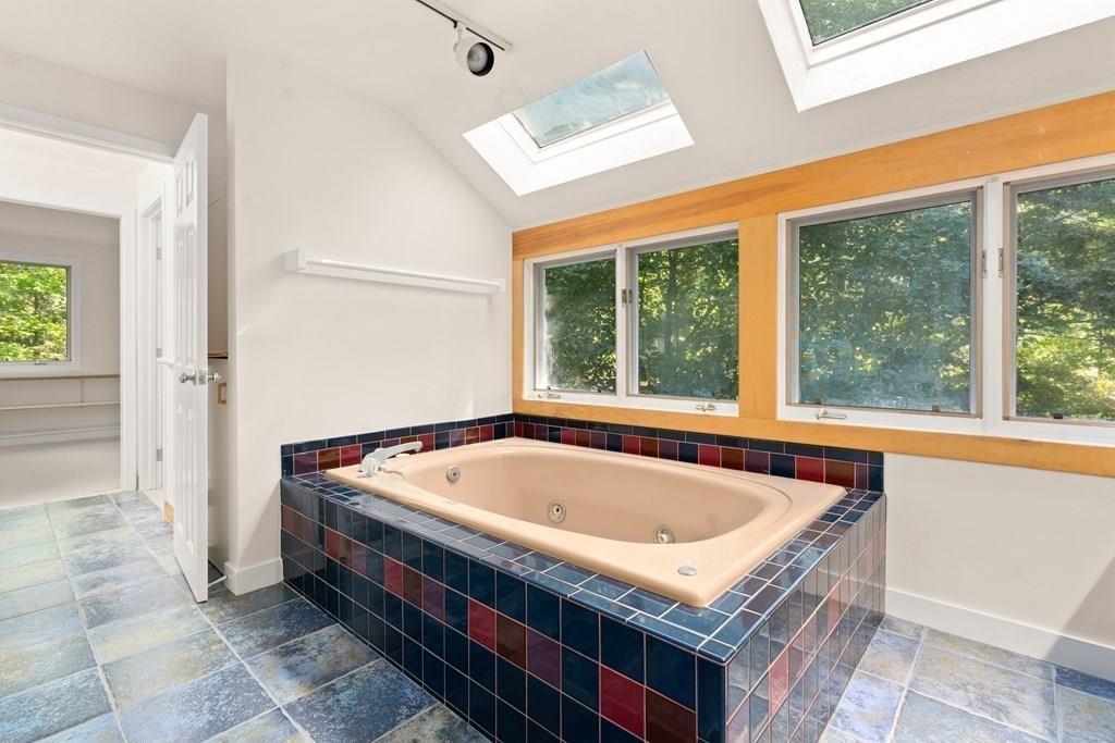 217 Summer Street Weston, MA 02493 - Photo 20 of 32