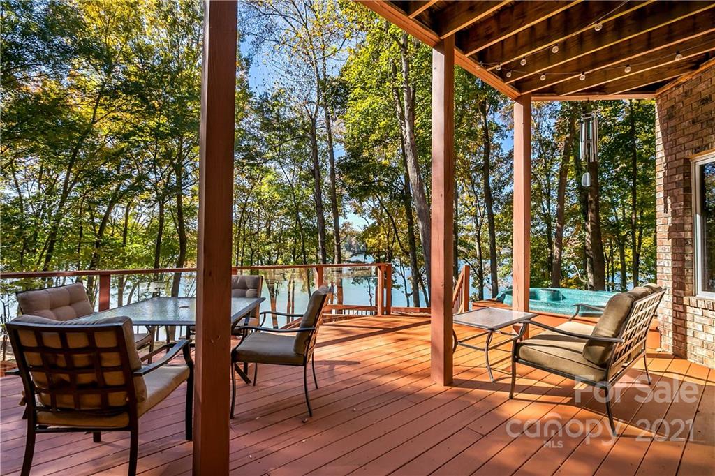 5628 Plantation Ridge Road Charlotte, NC 28214 - Photo 37 of 43