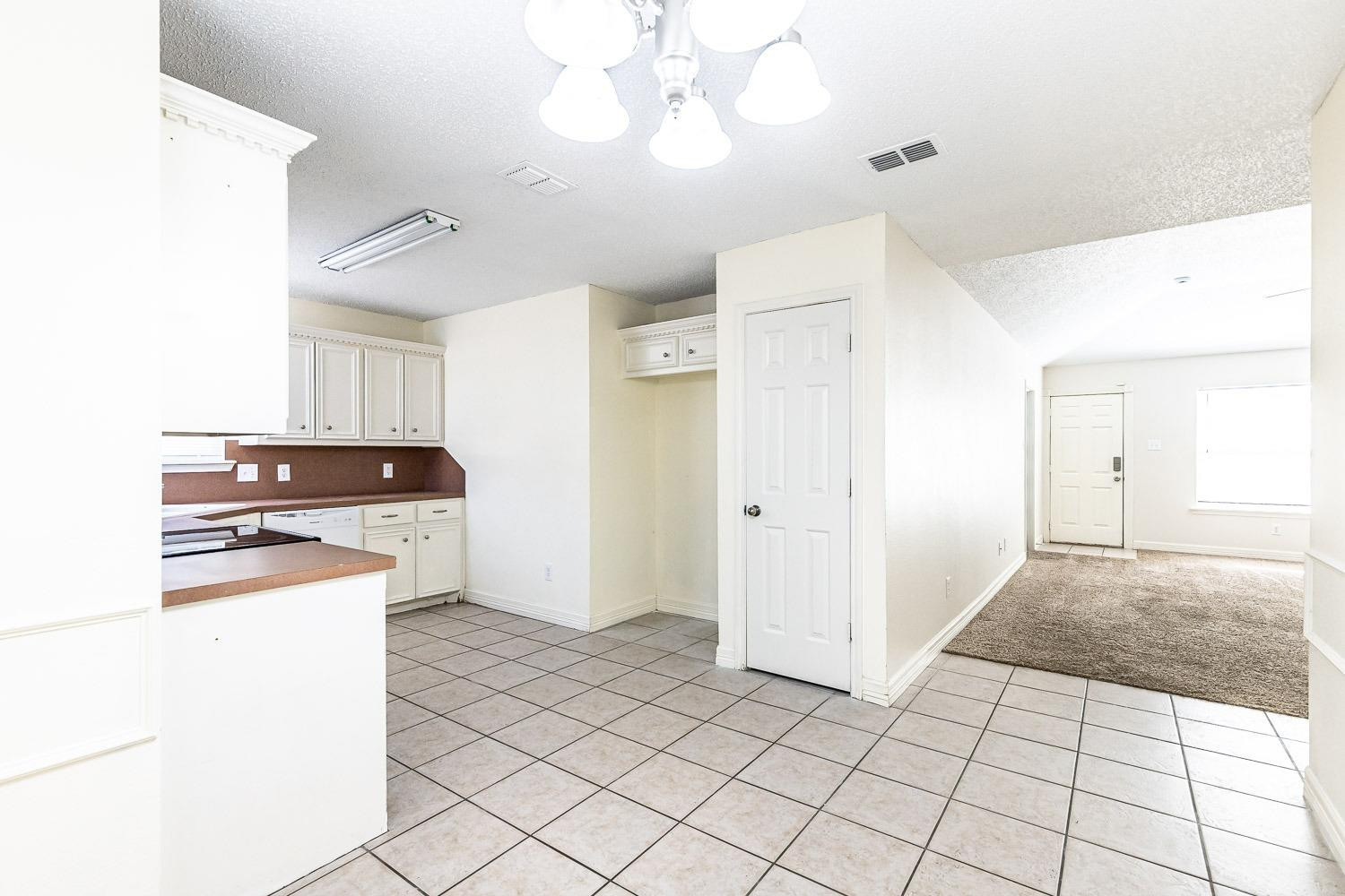 6903 8th Street Lubbock, TX 79416 - Photo 10 of 30 Photo 10