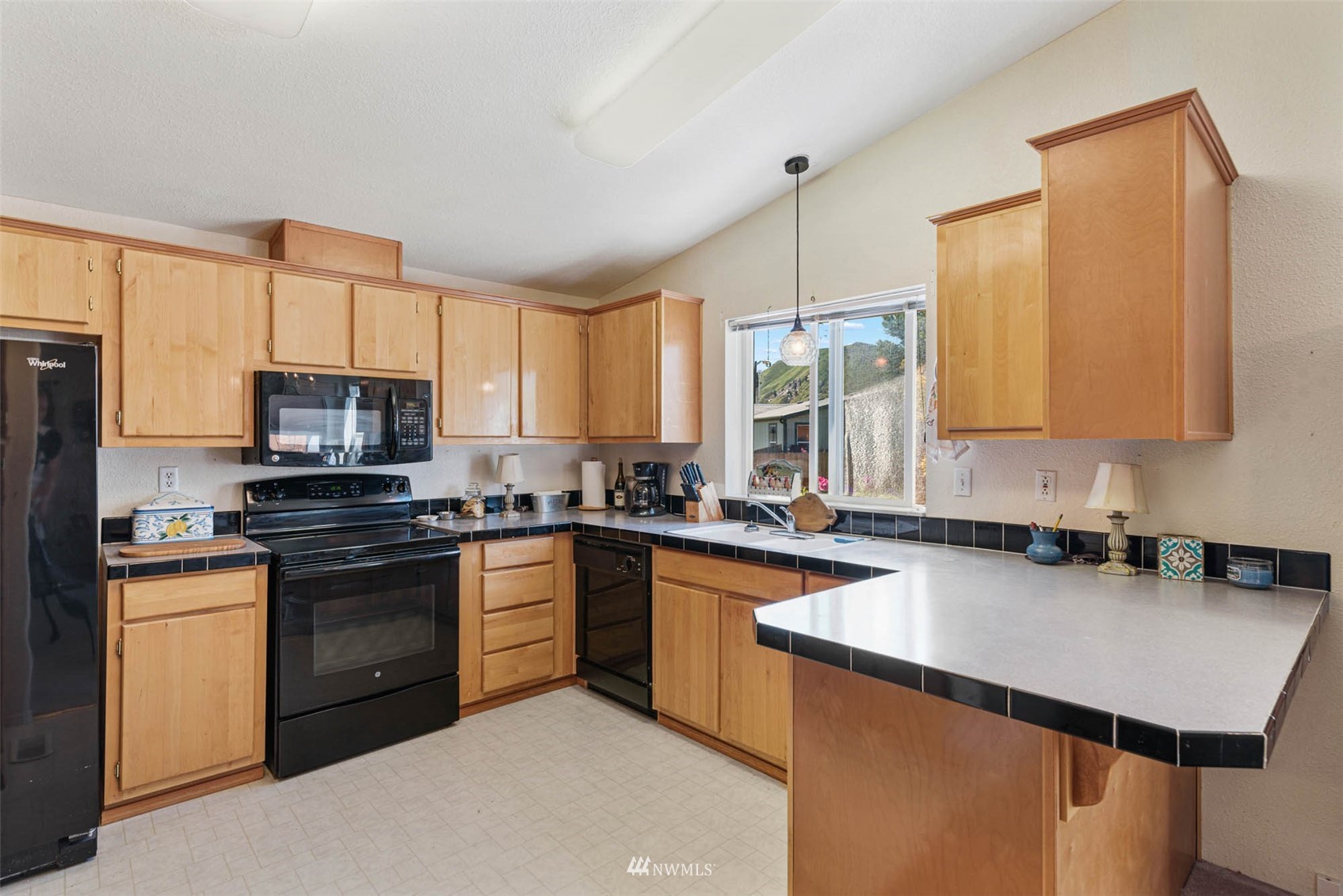 434 Ridgeview Place Wenatchee, WA 98801 - Photo 11 of 31 Gallery Image 11