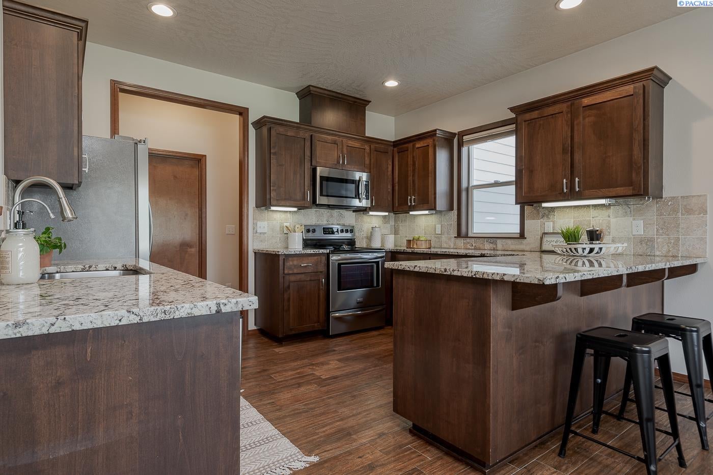 90401 West Hess Road Prosser, WA 99350 - Photo 18 of 30 Gallery Image 18