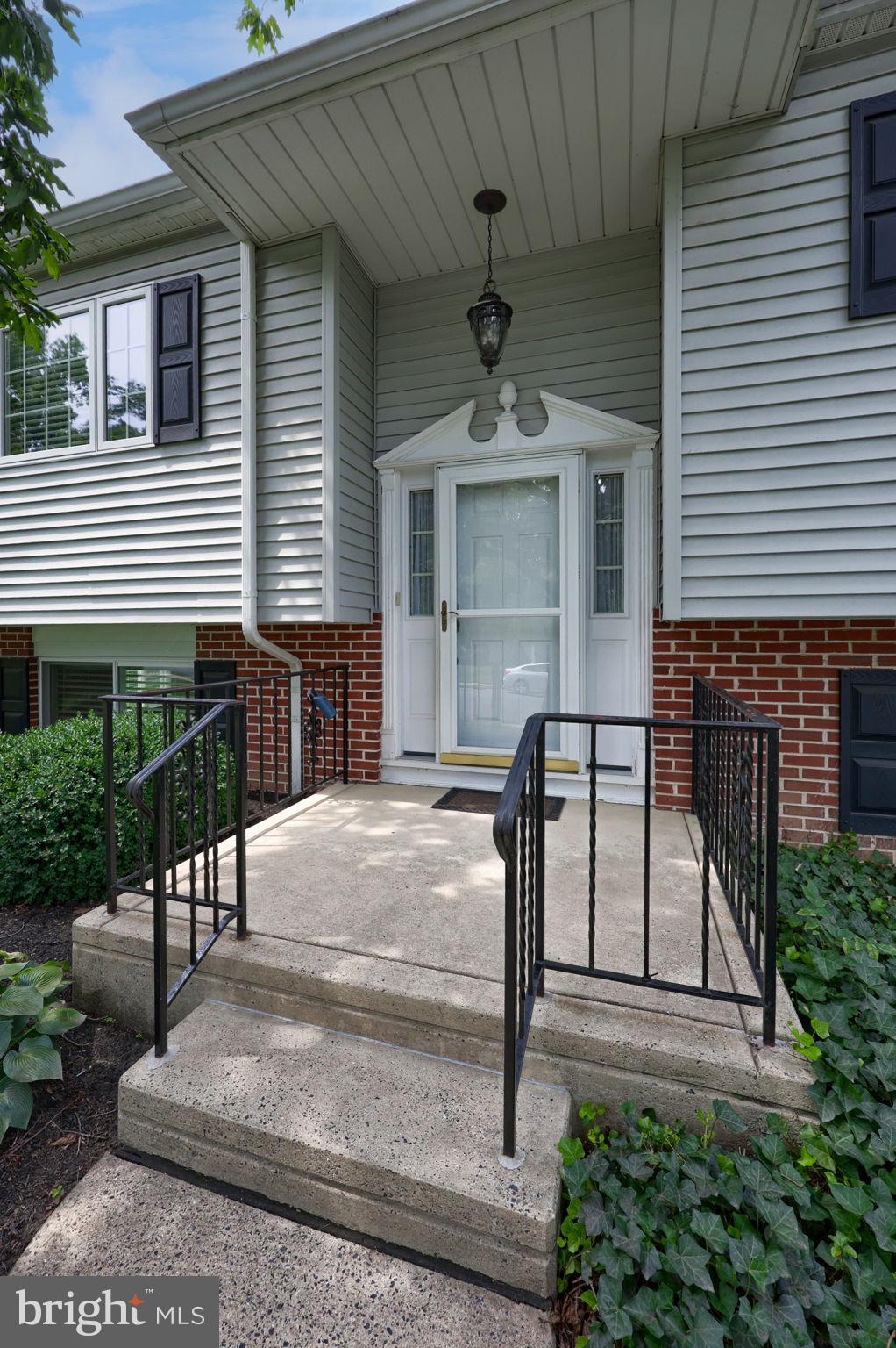 1920 Split Rock Road Lancaster, PA 17601 - Photo 3 of 40 Gallery Image 3