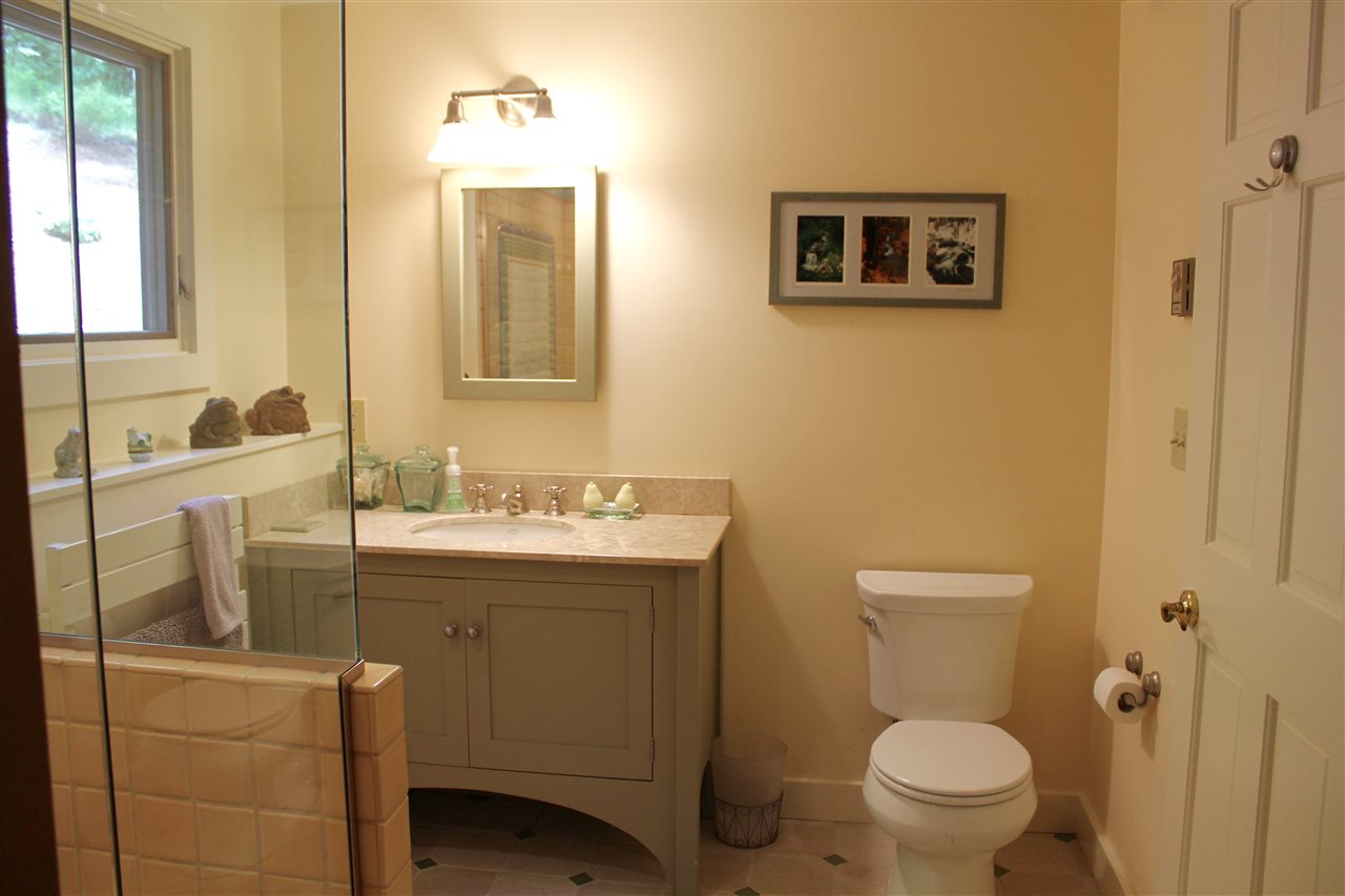 200 Jay Hill Road Hartford, VT 05059 - Photo 18 of 27 Gallery Image 18