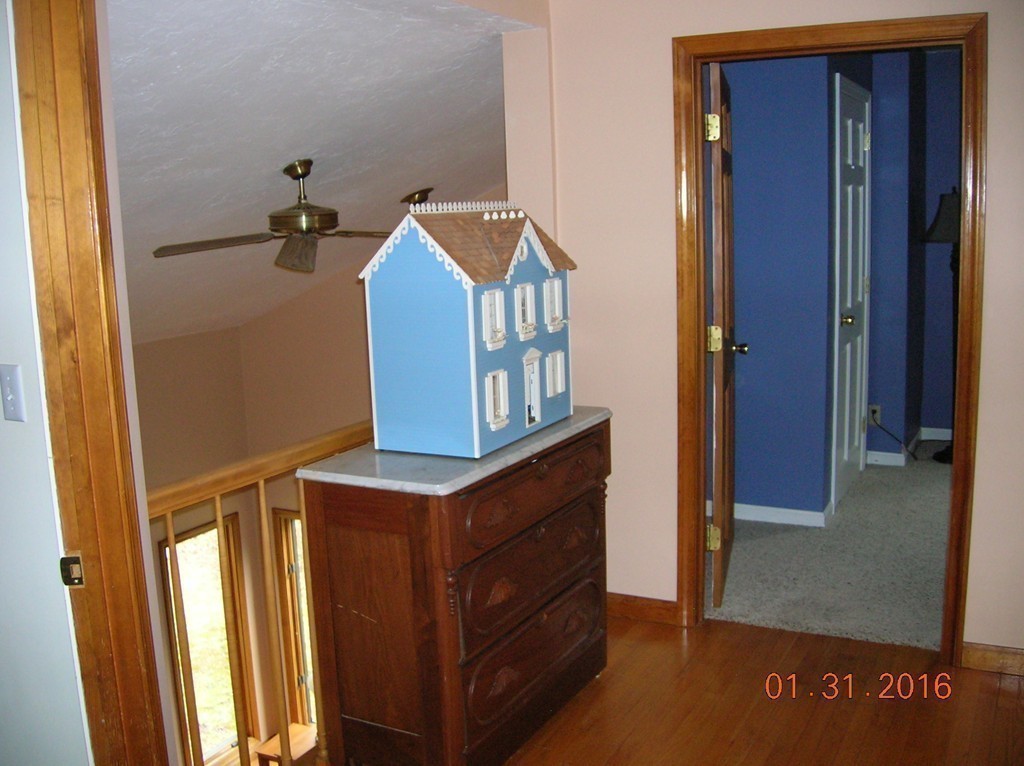 53 McGilpin Road Sturbridge, MA 01566 - Photo 16 of 27 Gallery Image 16