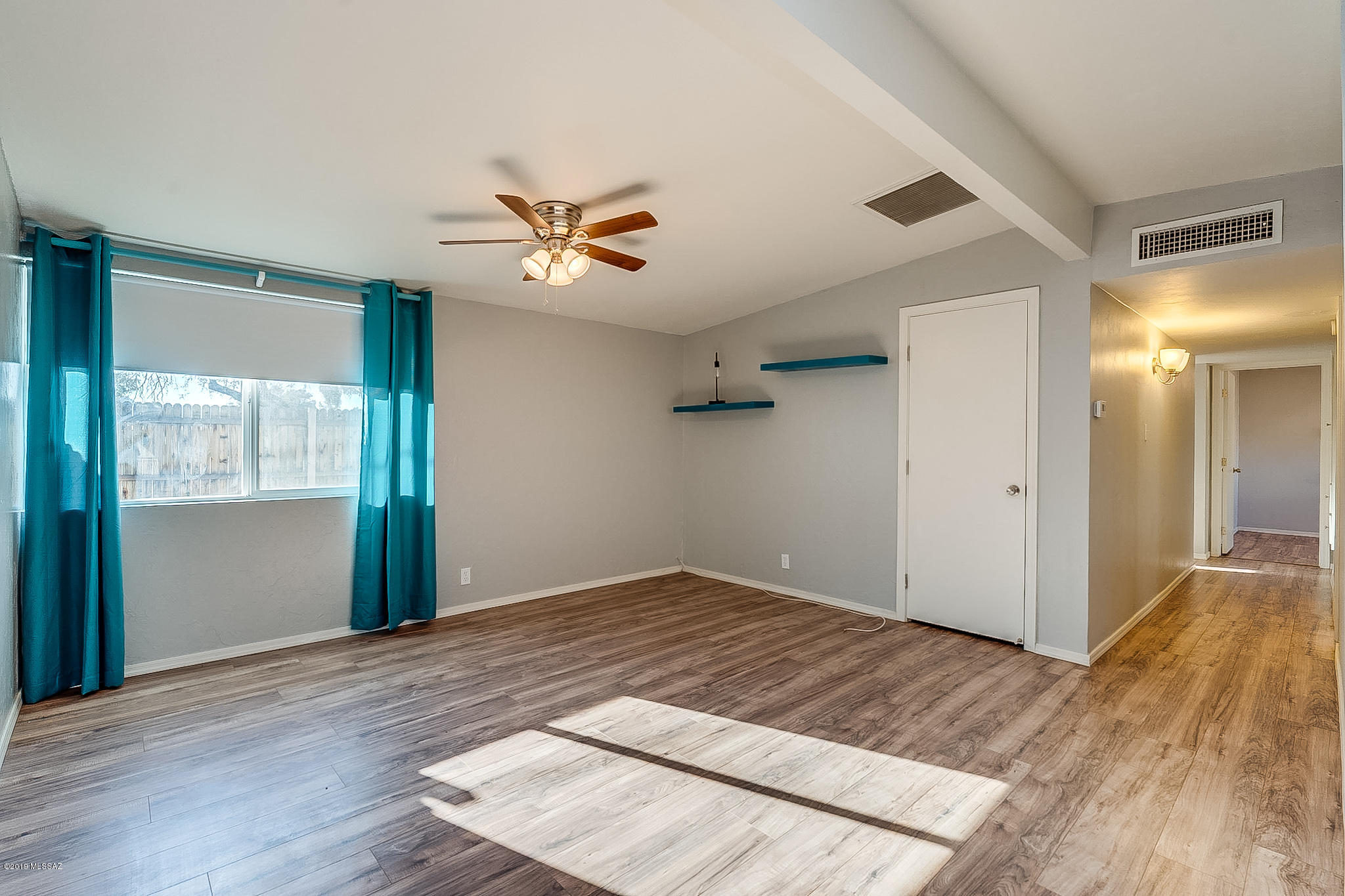1570 West Mohave Road Tucson, AZ 85705 - Photo 5 of 34 Gallery Image 5