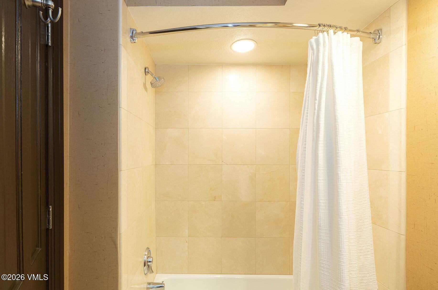 210 Offerson Road, Unit 3157 Beaver Creek, CO 81620 - Photo 21 of 36 0E7A0168-rw (23)