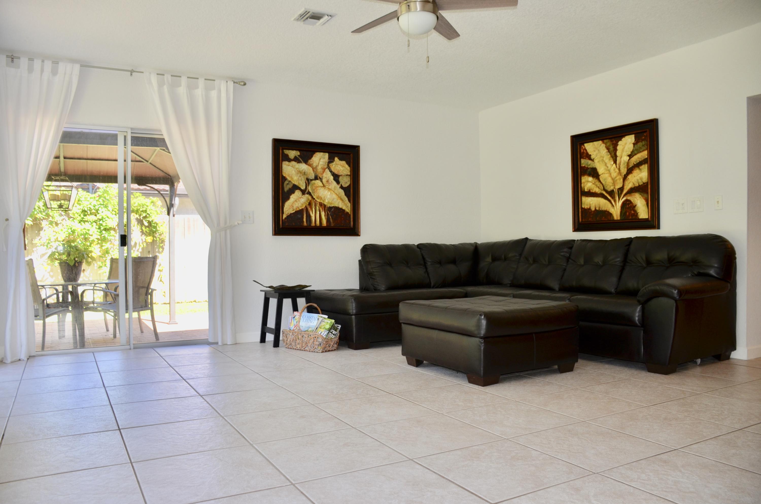 739 Periwinkle Street Boca Raton, FL 33486 - Photo 13 of 35 fullsizeoutput_30a4