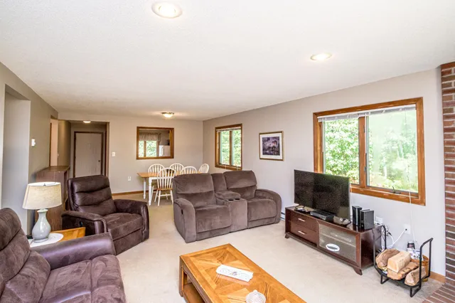 $350,000 | 17 Purple Finch Road, Unit 73, North Conway, NH 03860